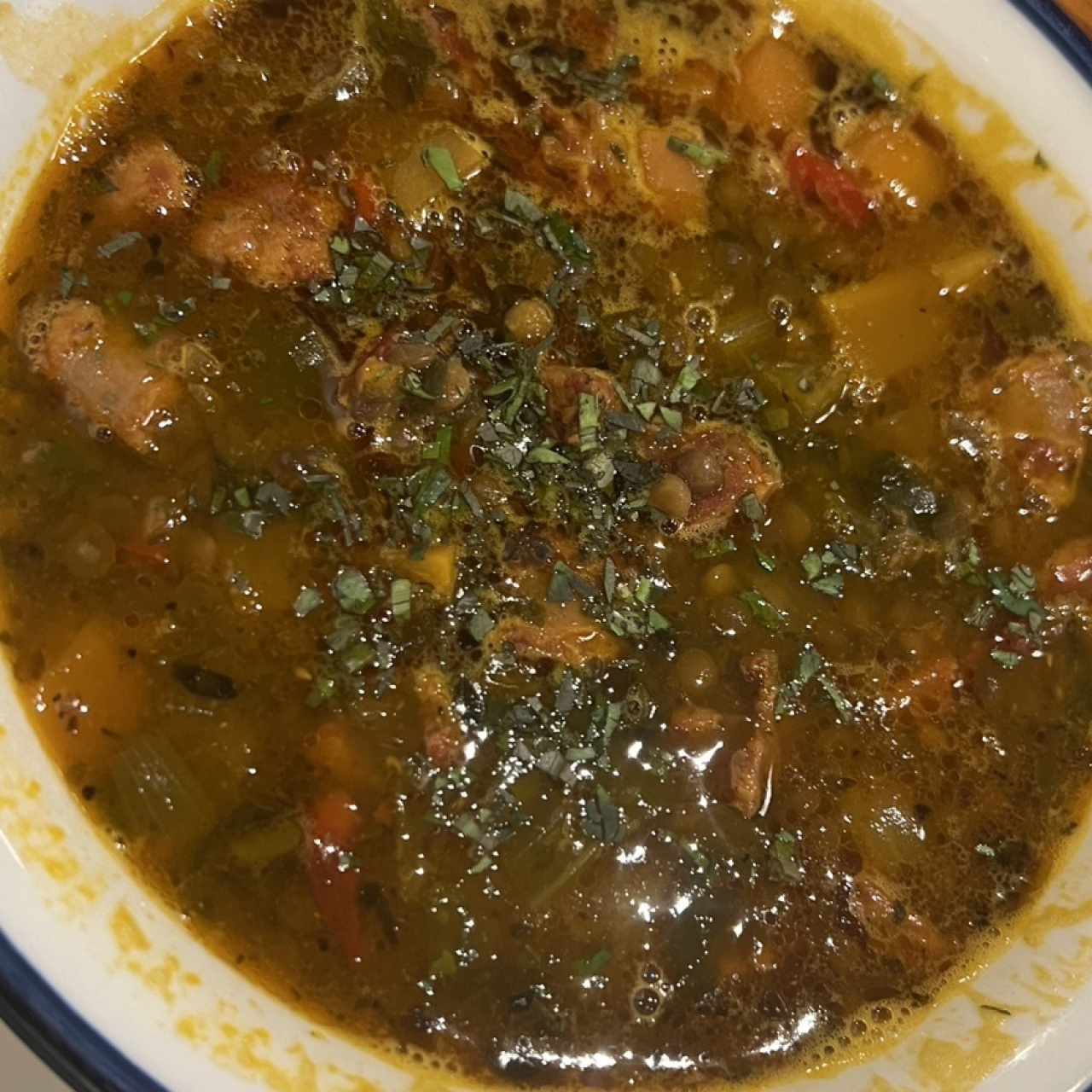 Sopa de Lenteja con Chorizo Tableño