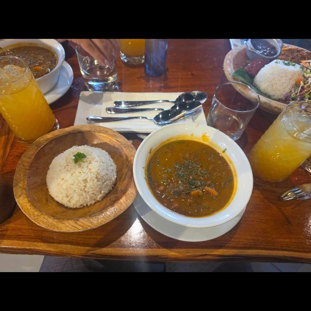 Sopa de Lenteja con Chorizo Tableño