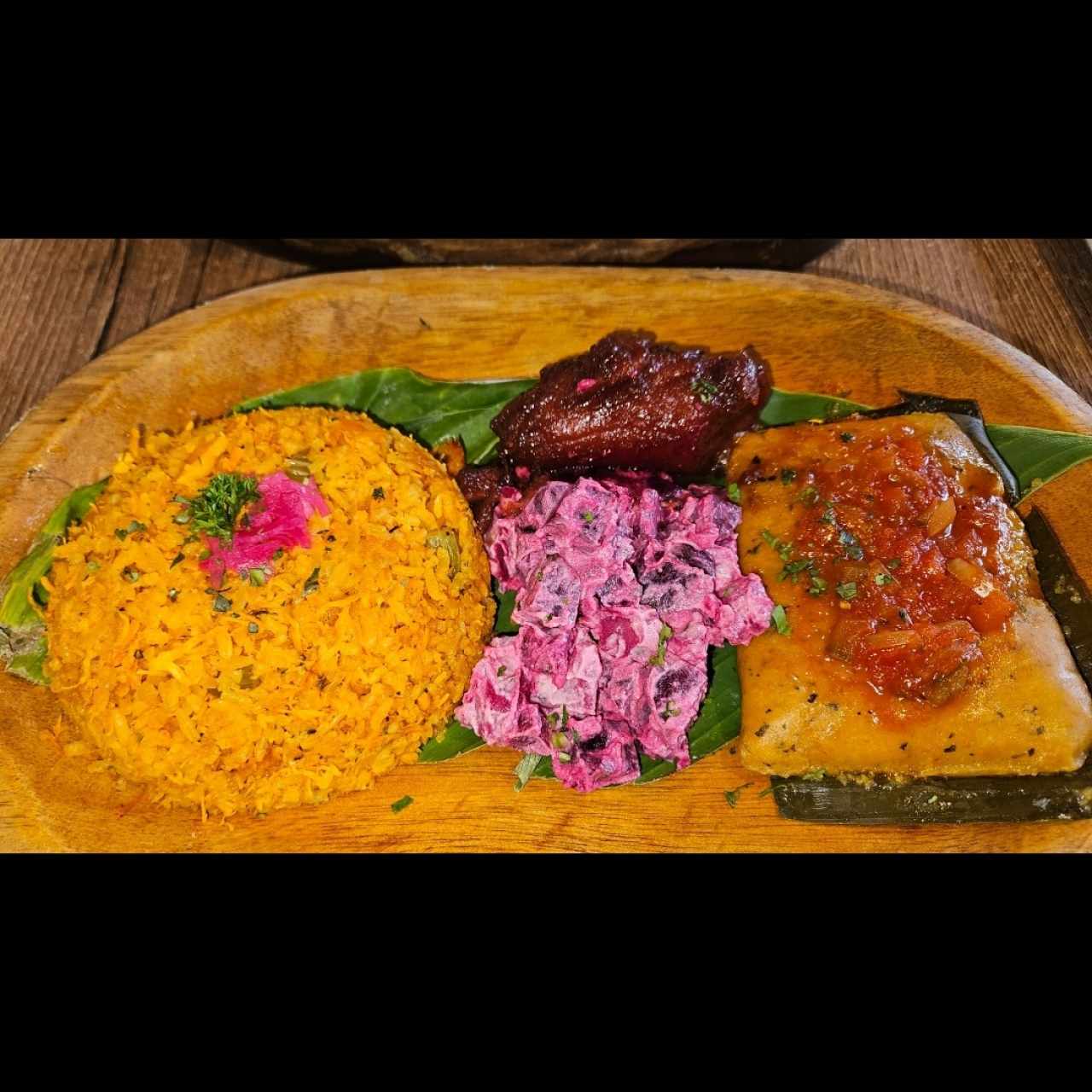 Arroz con Pollo Estilo Panameño