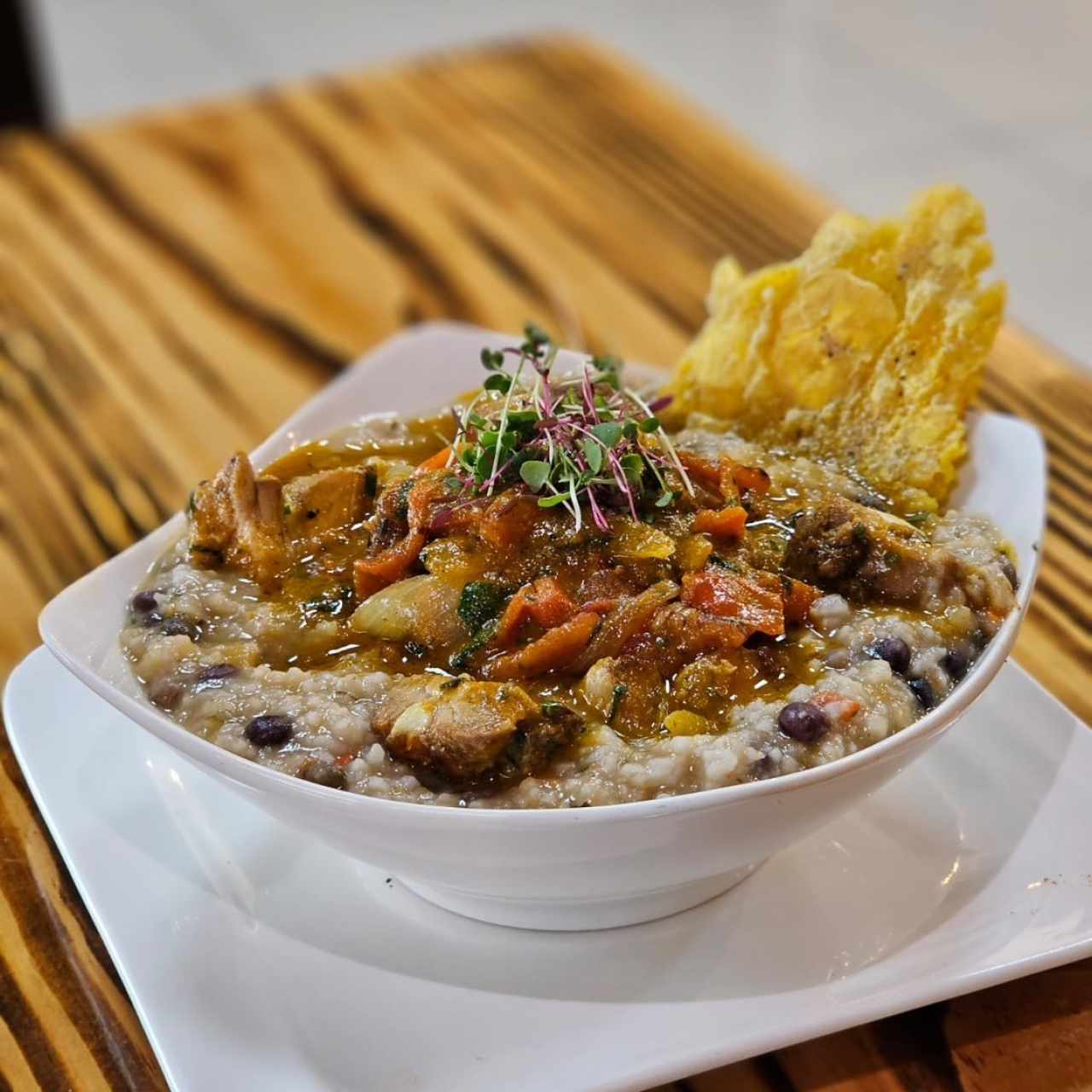 Guacho de costilla ahumada