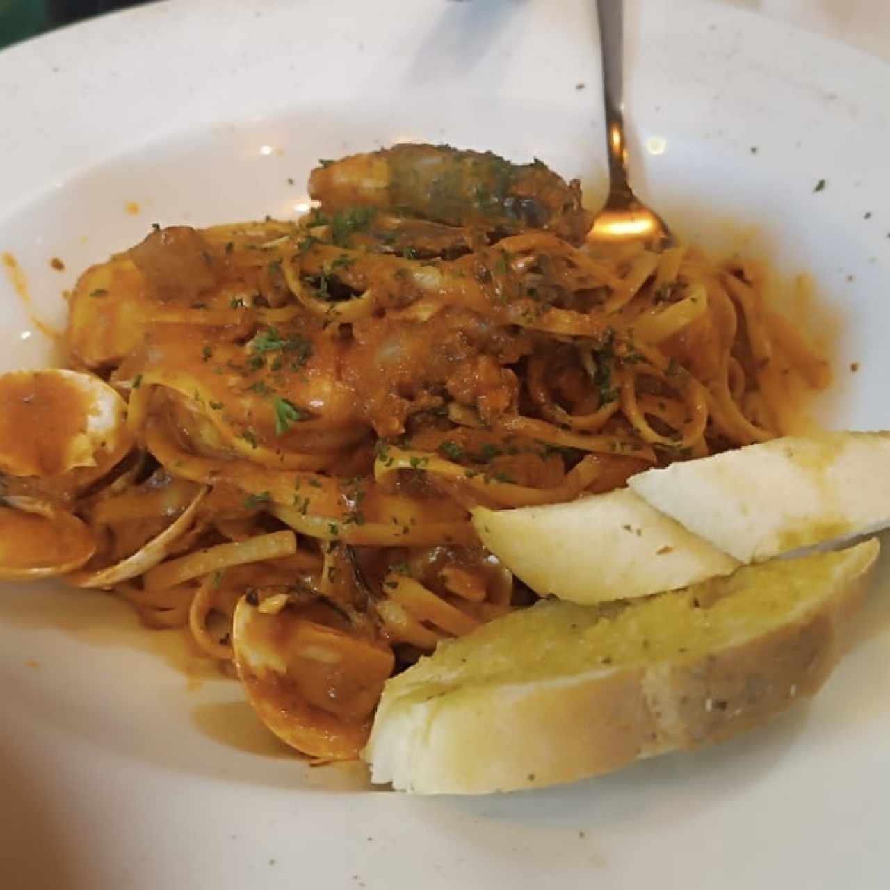 Linguini ai Frutti di Mare