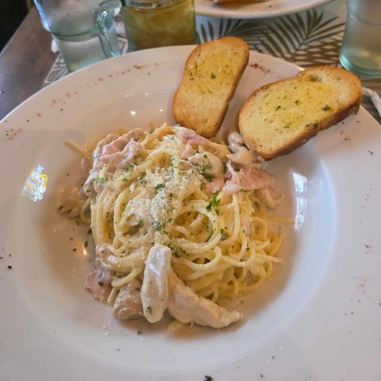 Spaguetti Caccio e Pepe