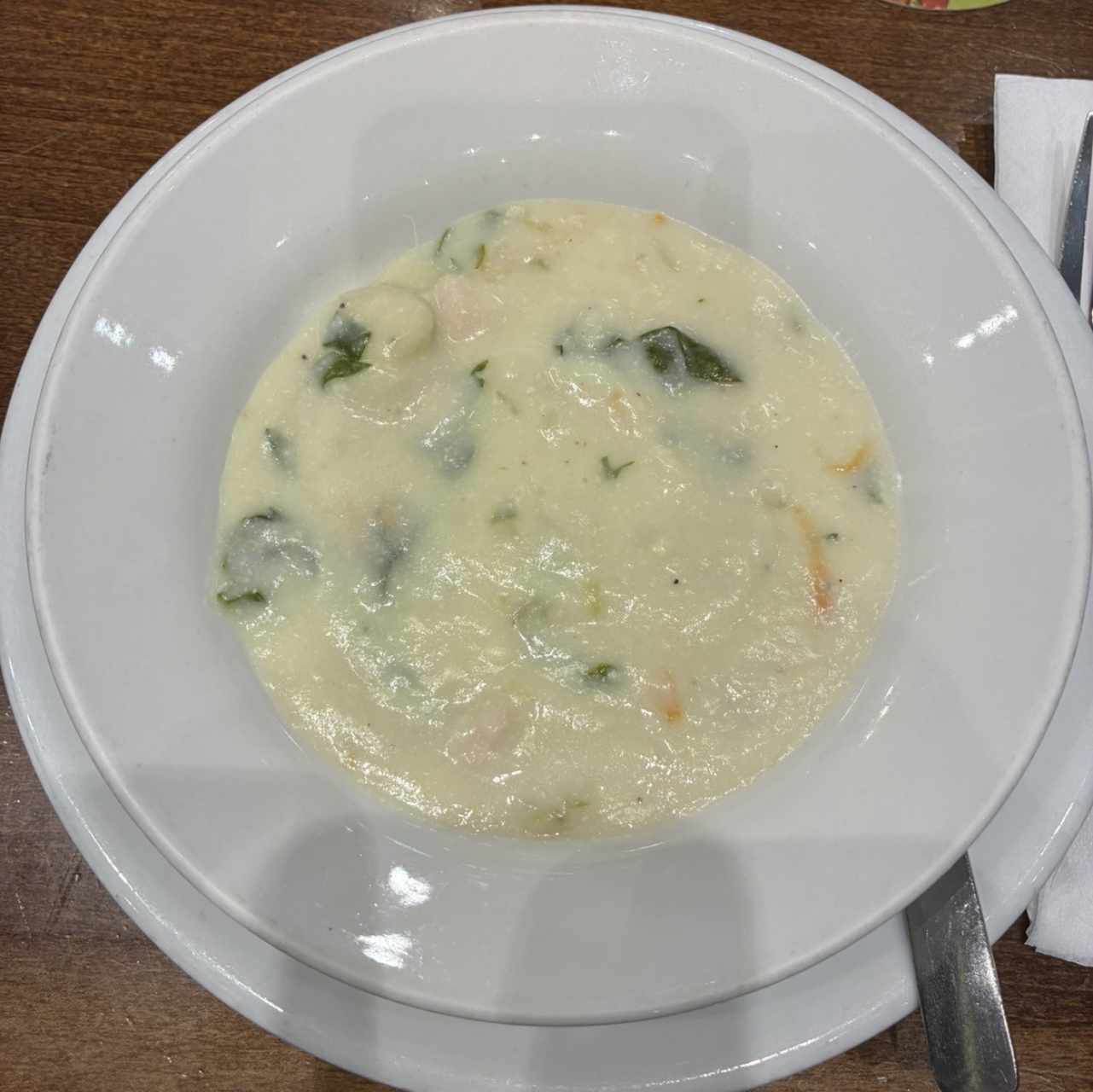 Crema de Pollo y Gnocchi
