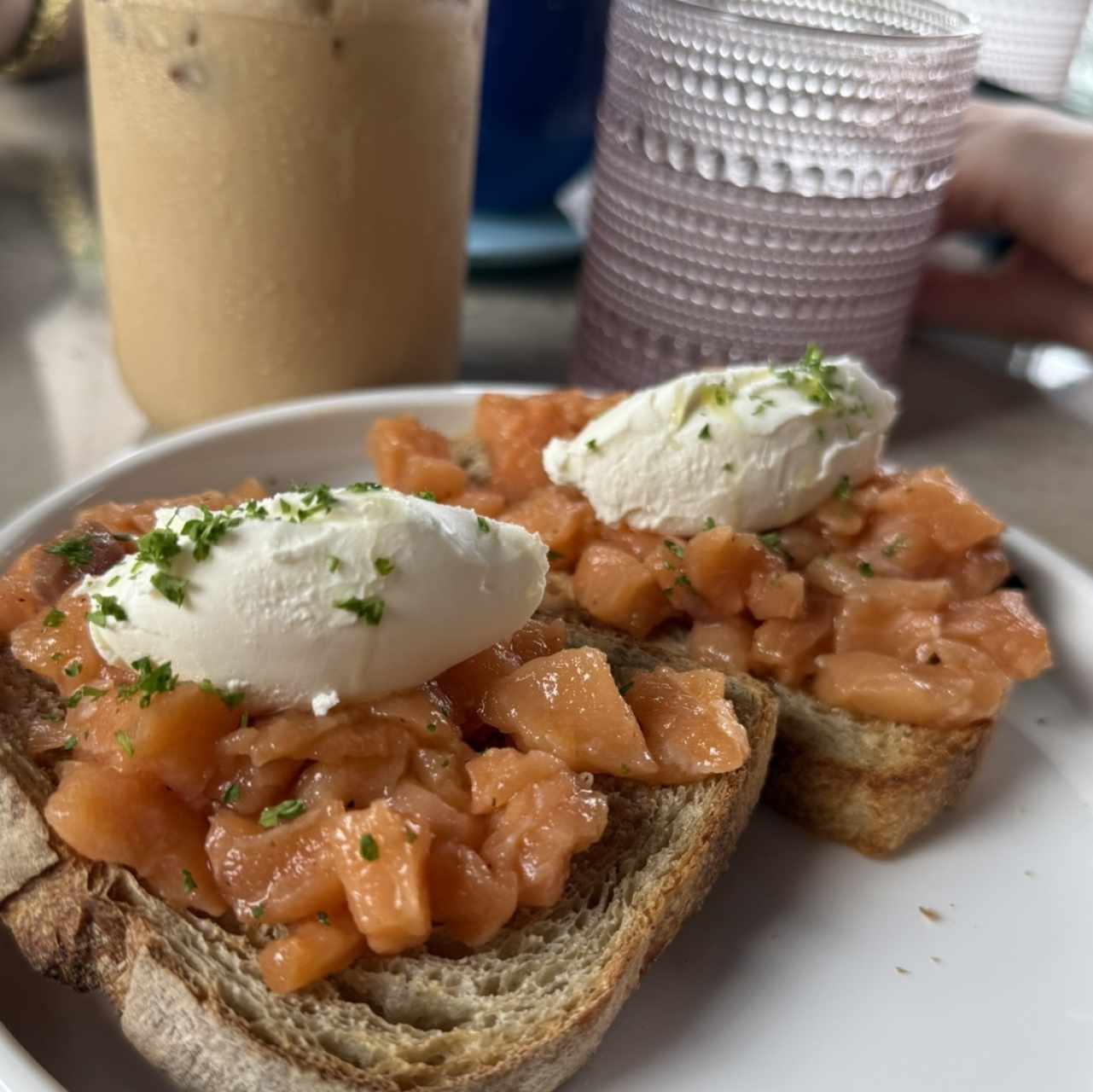 PLATITOS LIGEROS - Salmon Toast