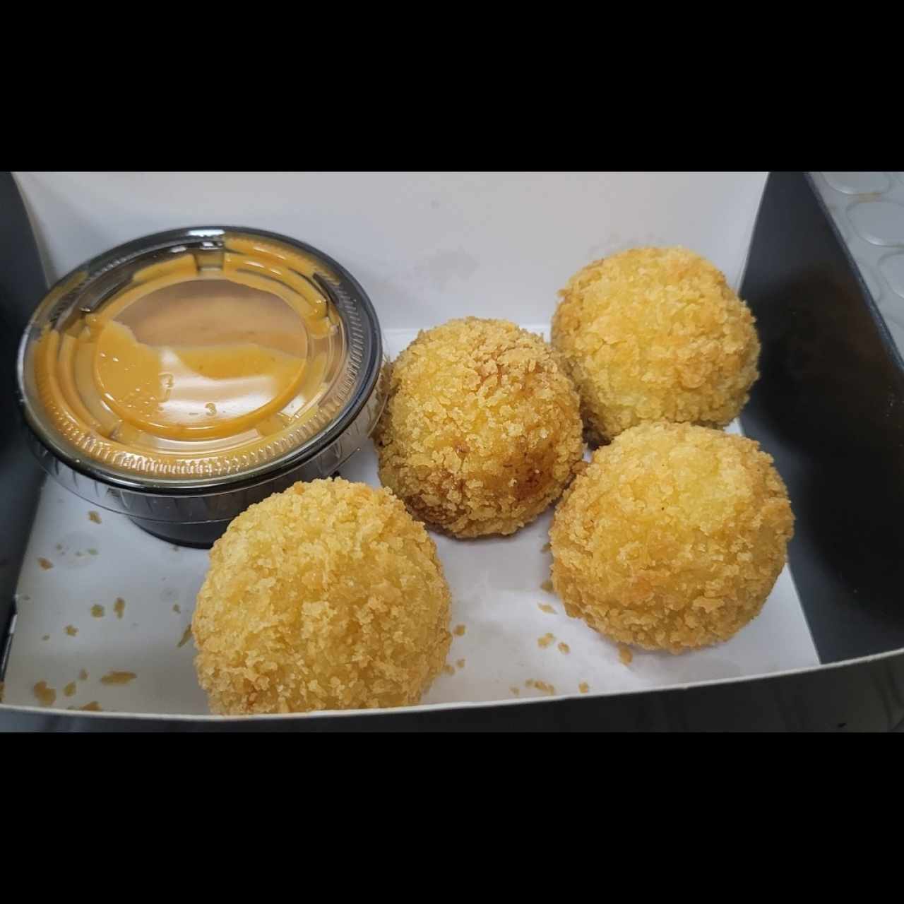 Buñuelos de Plátano con Queso