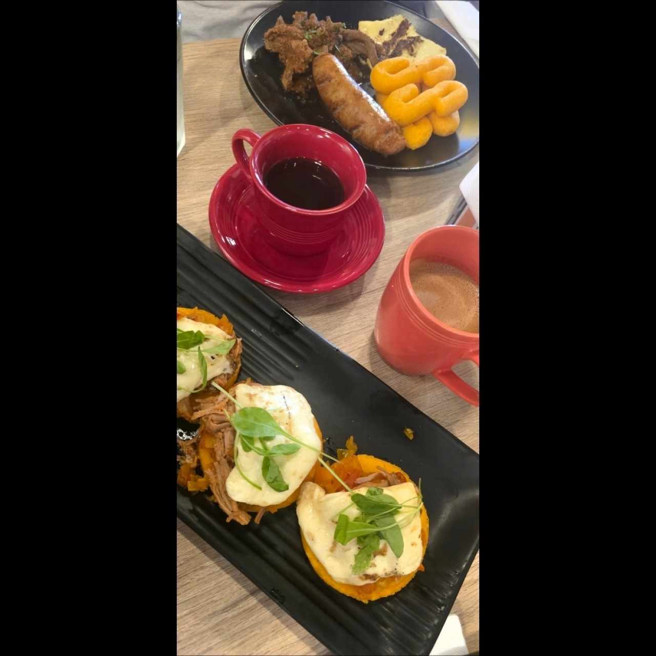 Desayuno El Chiricano y la Cholita