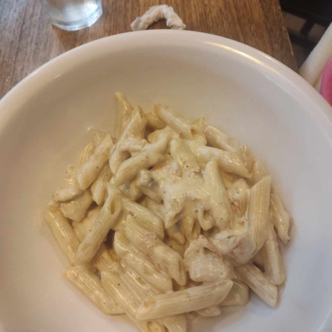 Kids Menu - Chicken fingers Alfredo