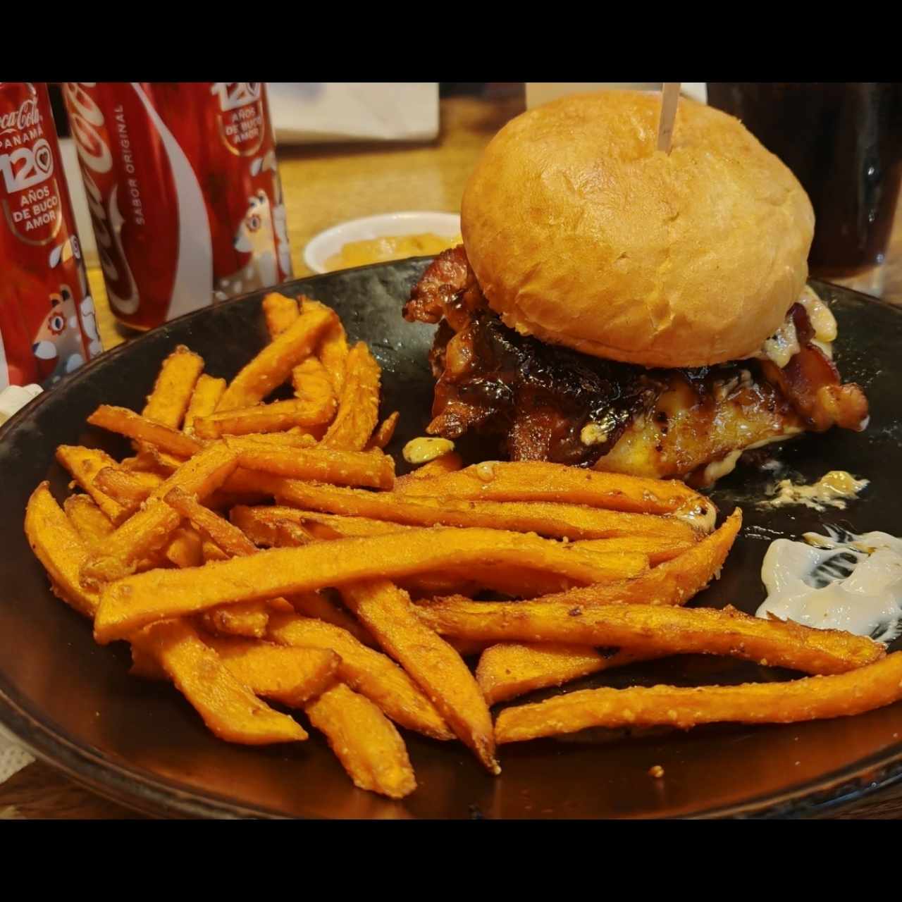 La Malcriada Burger 
