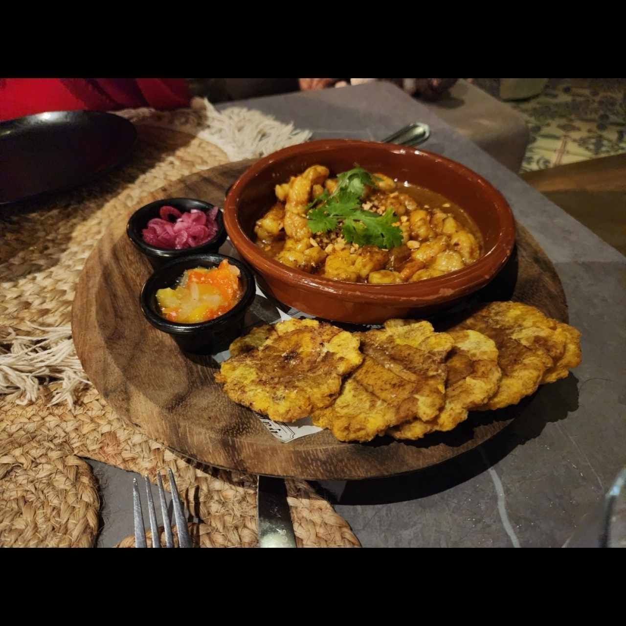 Patacones y Camarones 