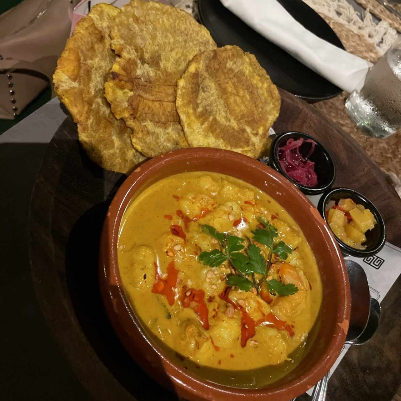 Patacones y Camarones "Isla Manzanillo Platter" (GF)