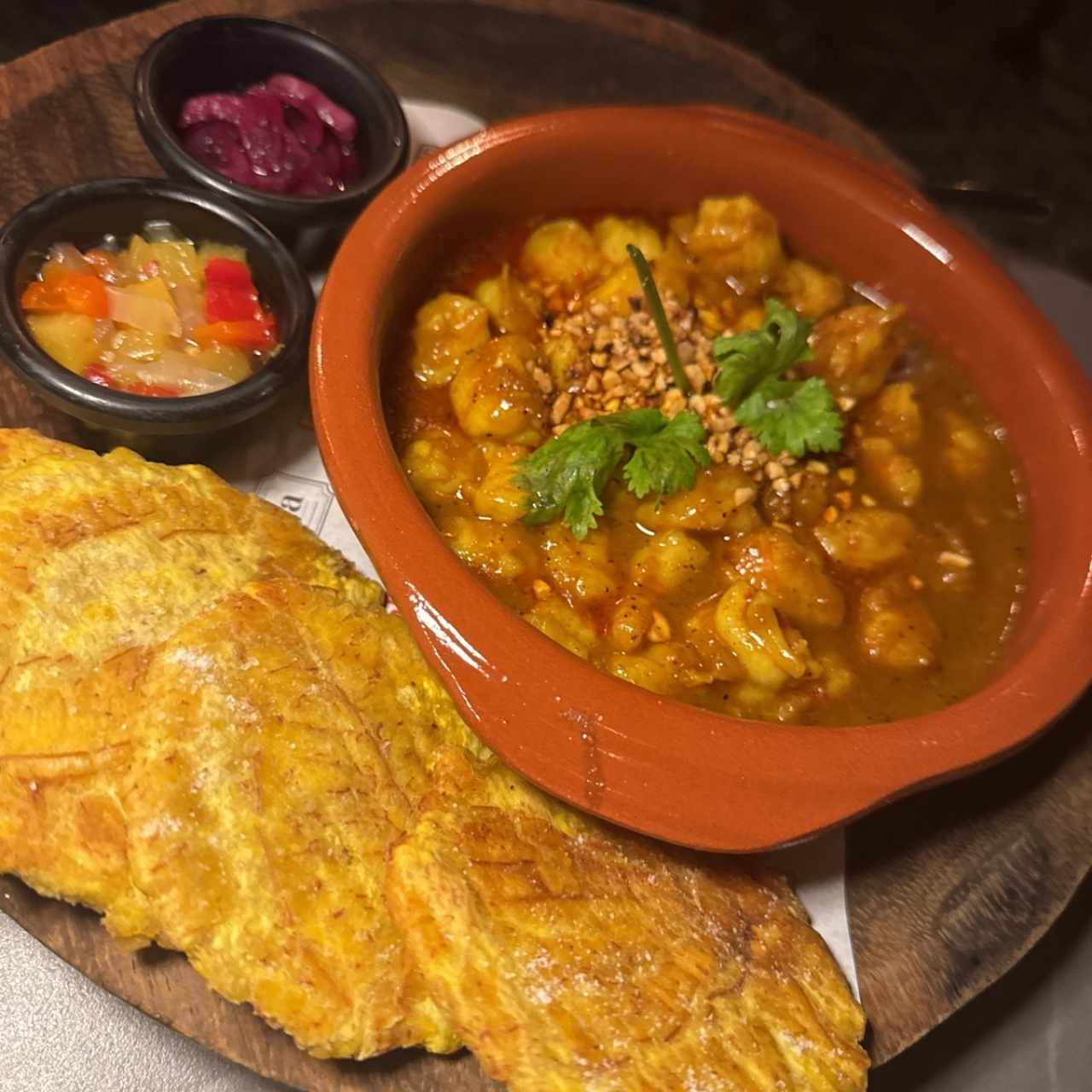 Patacones y Camarones "Isla Manzanillo Platter" (GF)