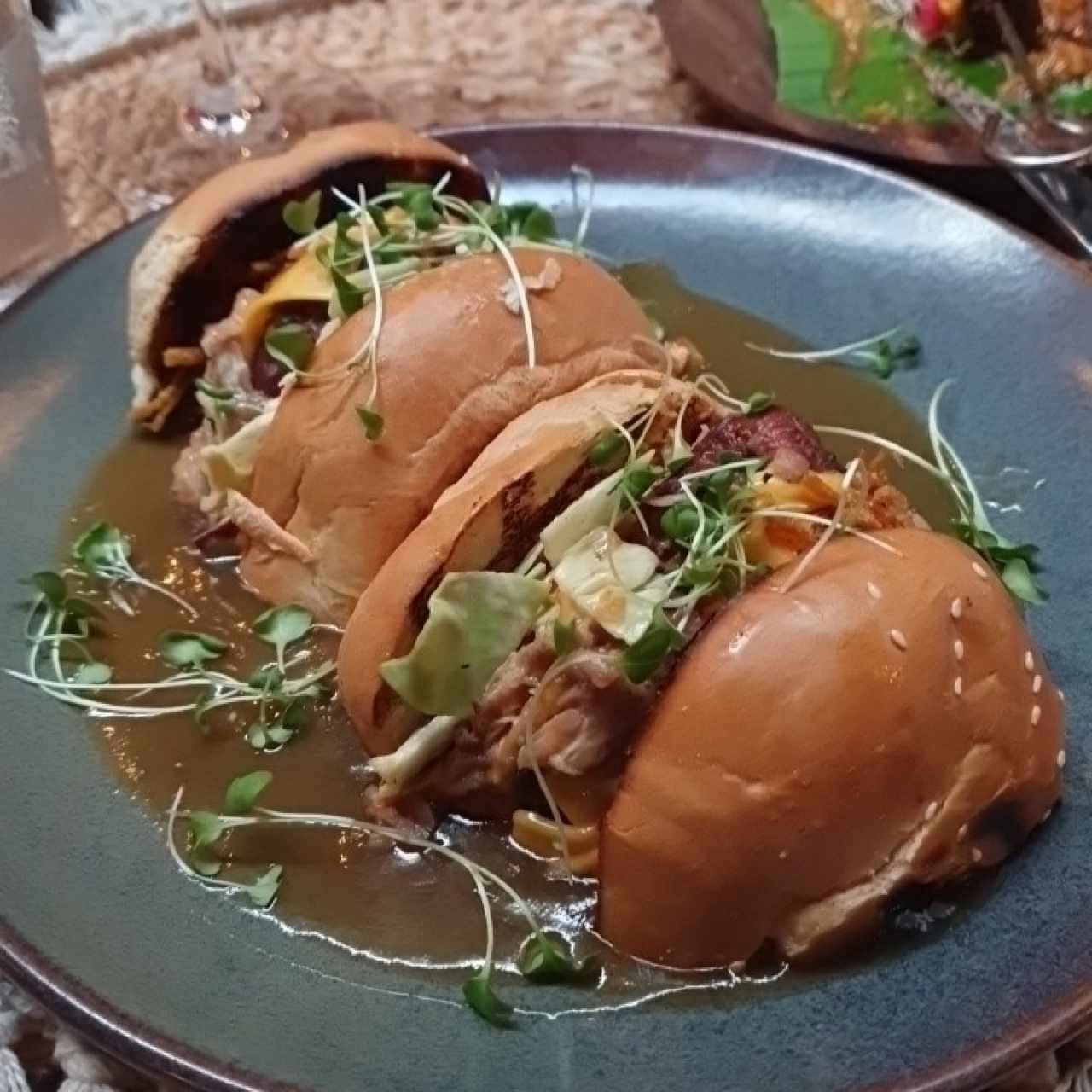 Hamburguesa 10 de Noviembre