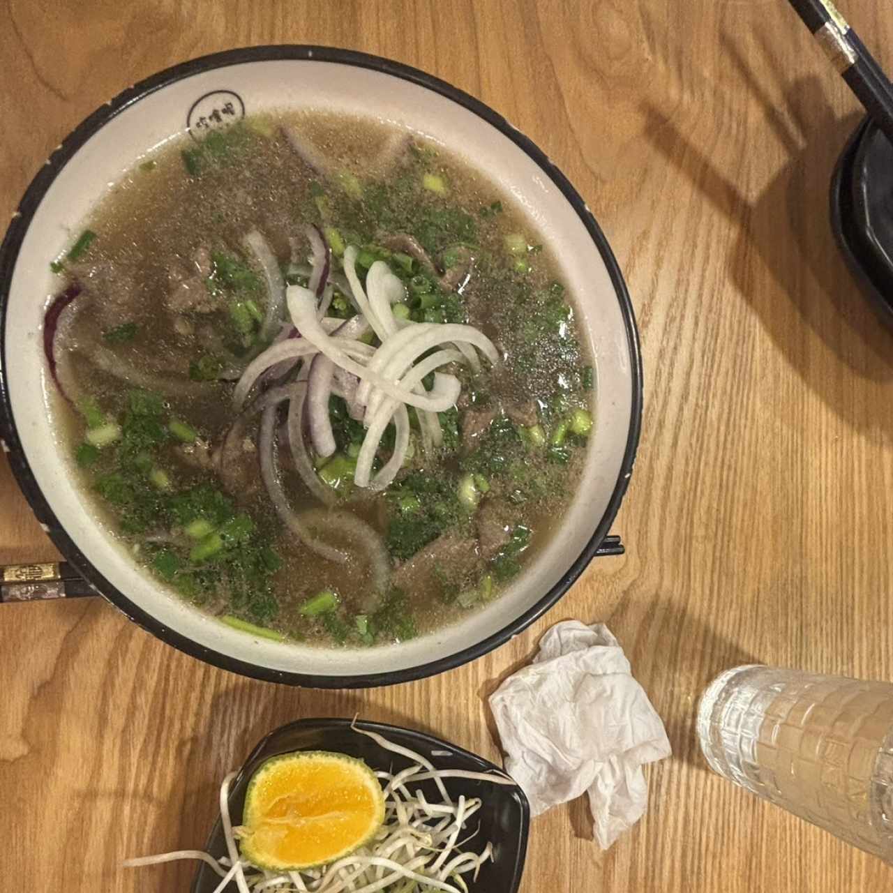 Pho -carne salteada