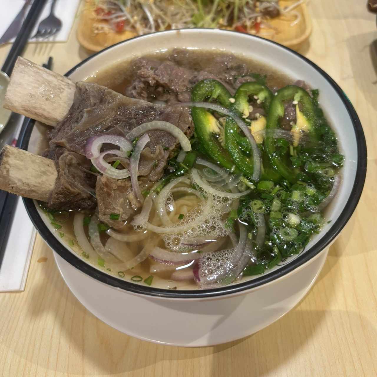 Pho de costilla 