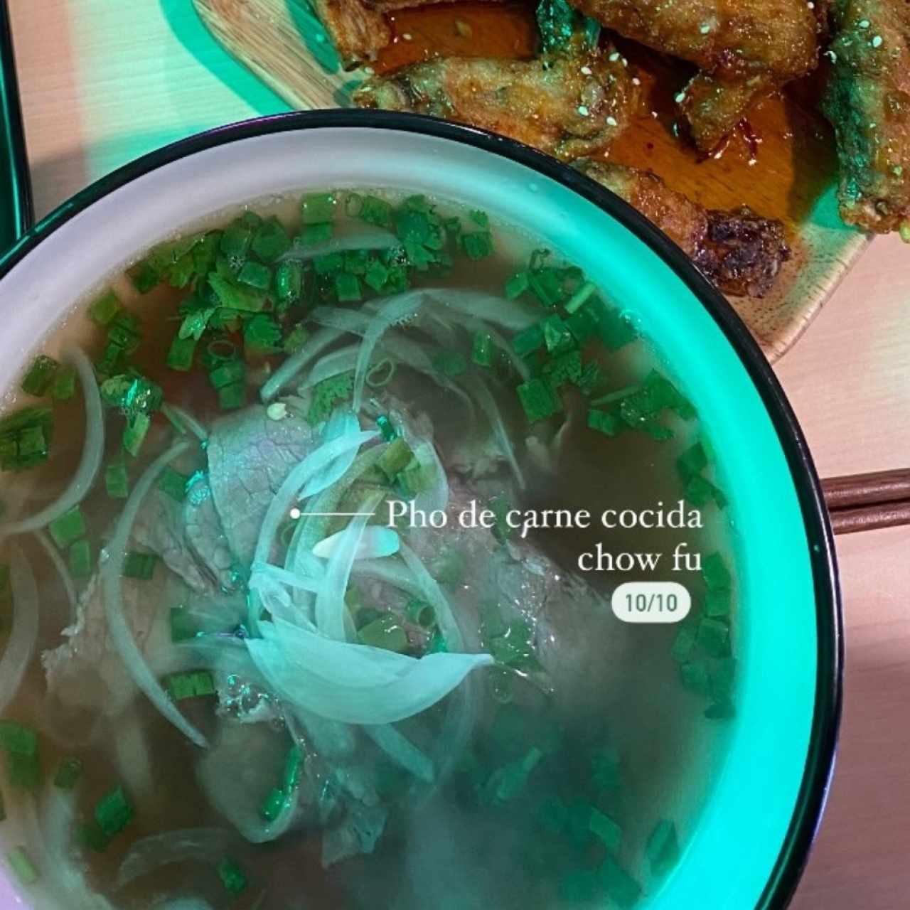 Pho de carne cocida