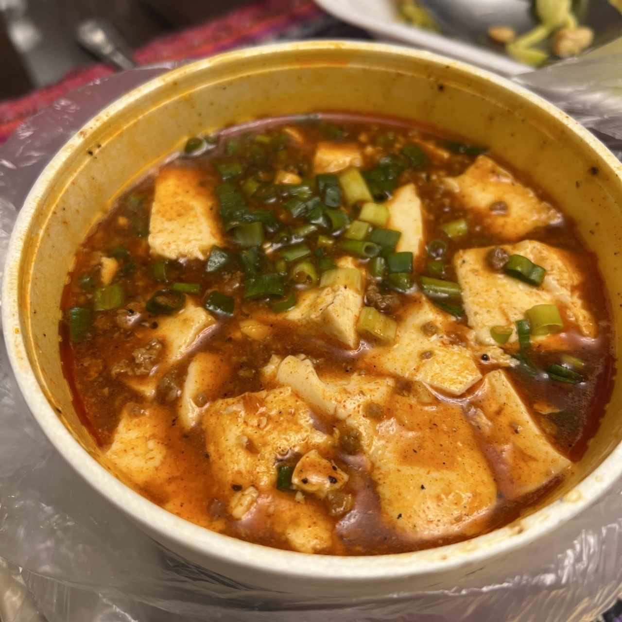 Tofu con salsa de carne picante