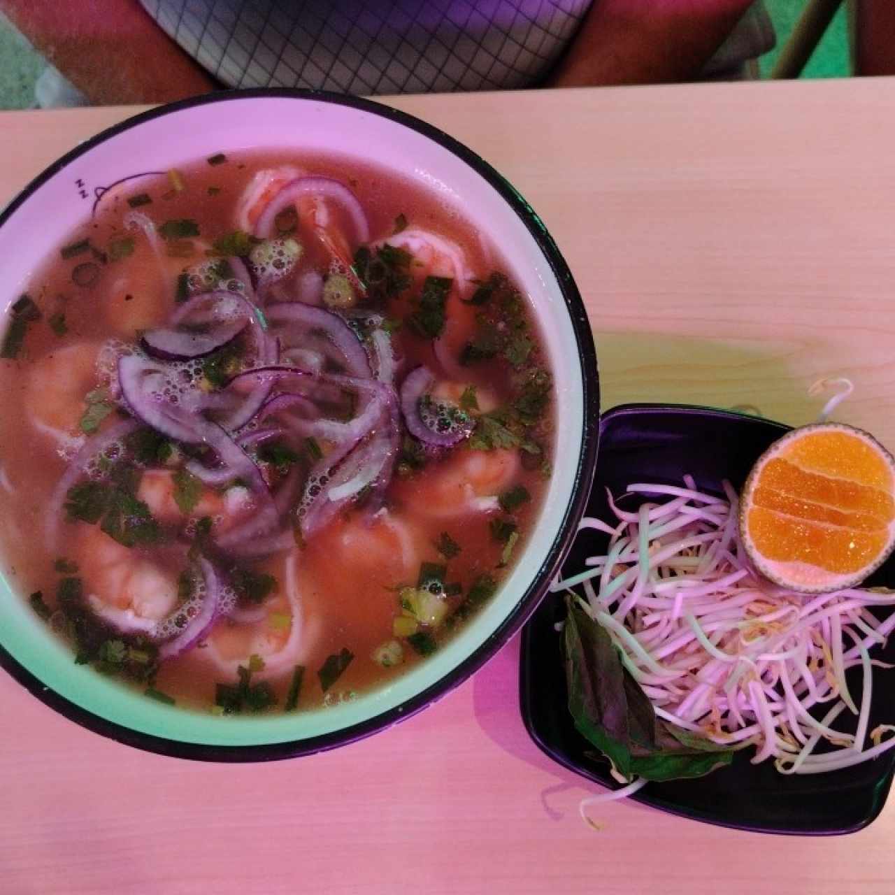 Pho de camarones