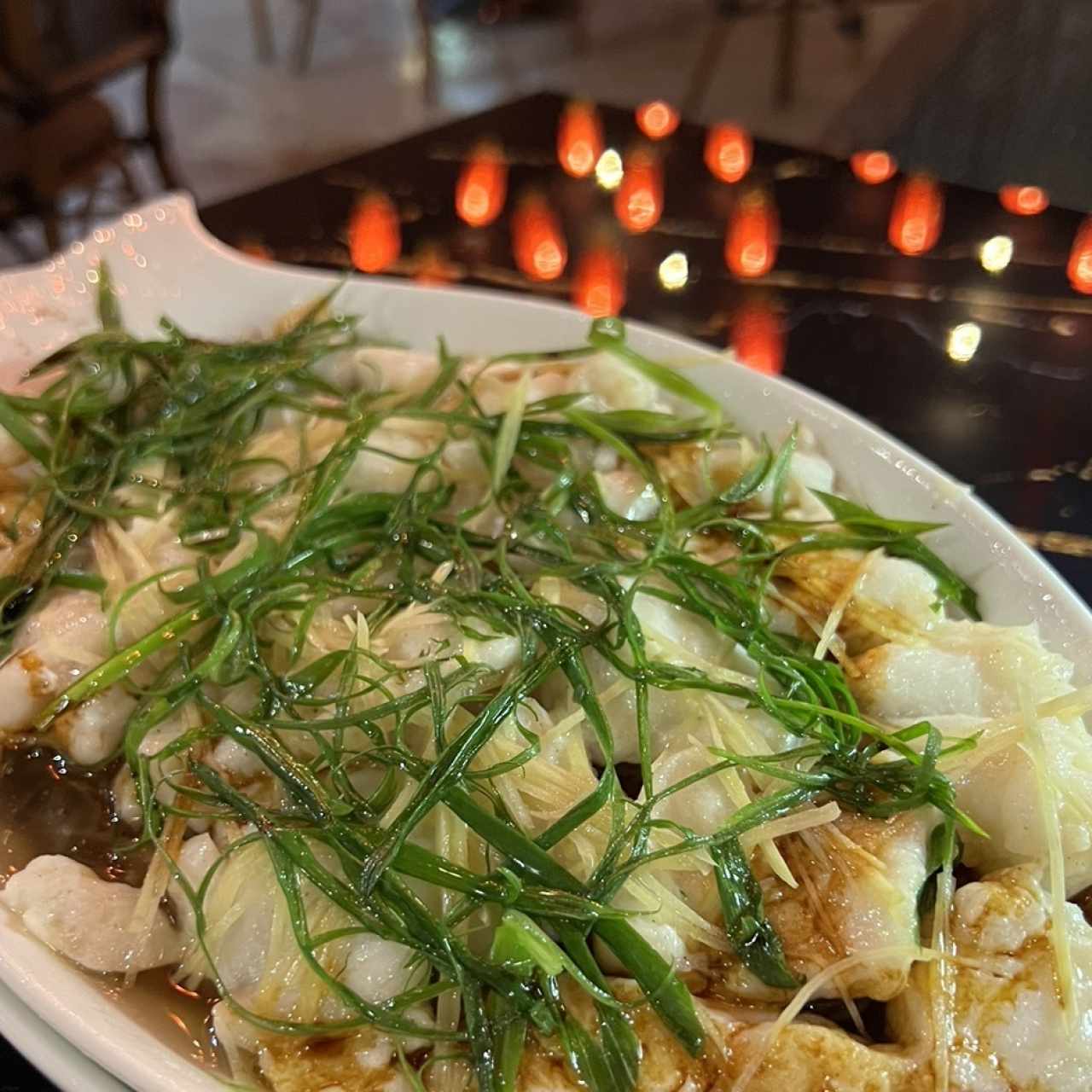 Filete de meto con cebollina y jengibre