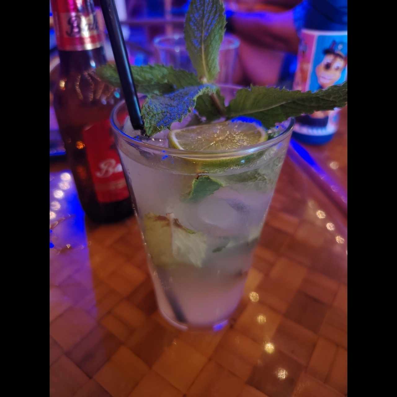 Limonada con hiervabuena