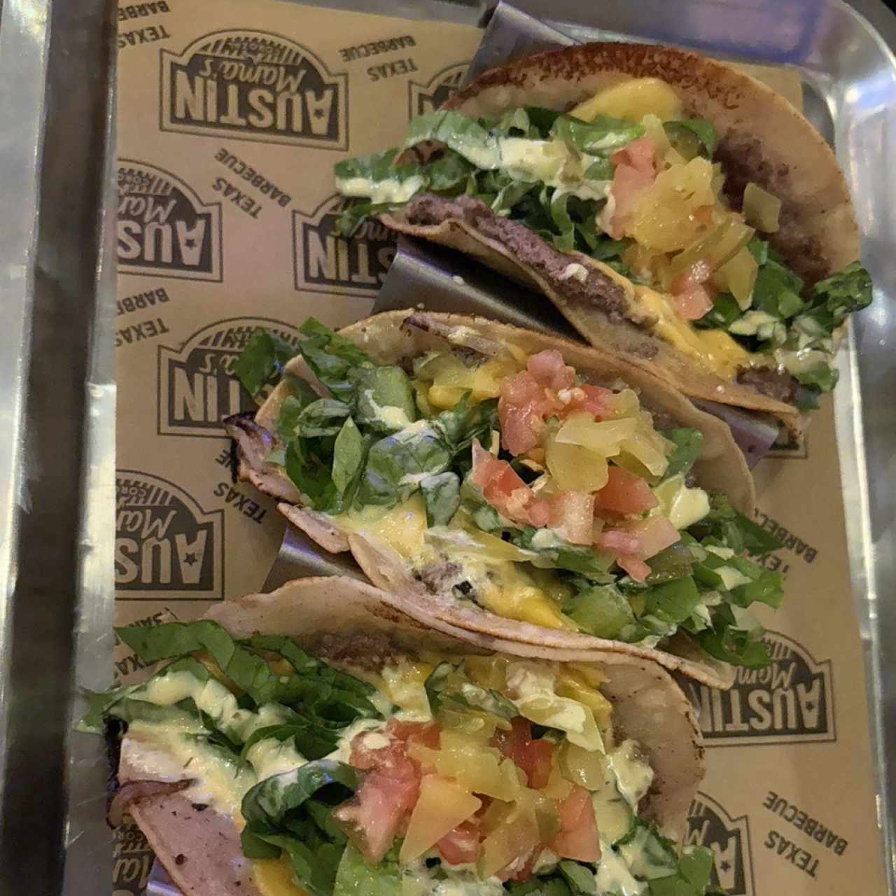 Mamas Tacos