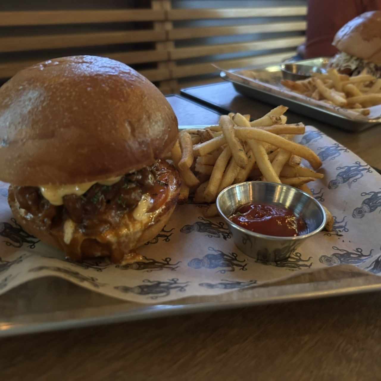 Las Burgers - BBQ STEAK SANDWICH