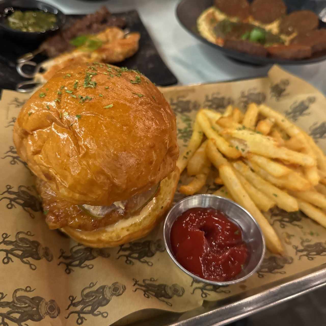 Las Burgers - CHICKEN SANDWICH
