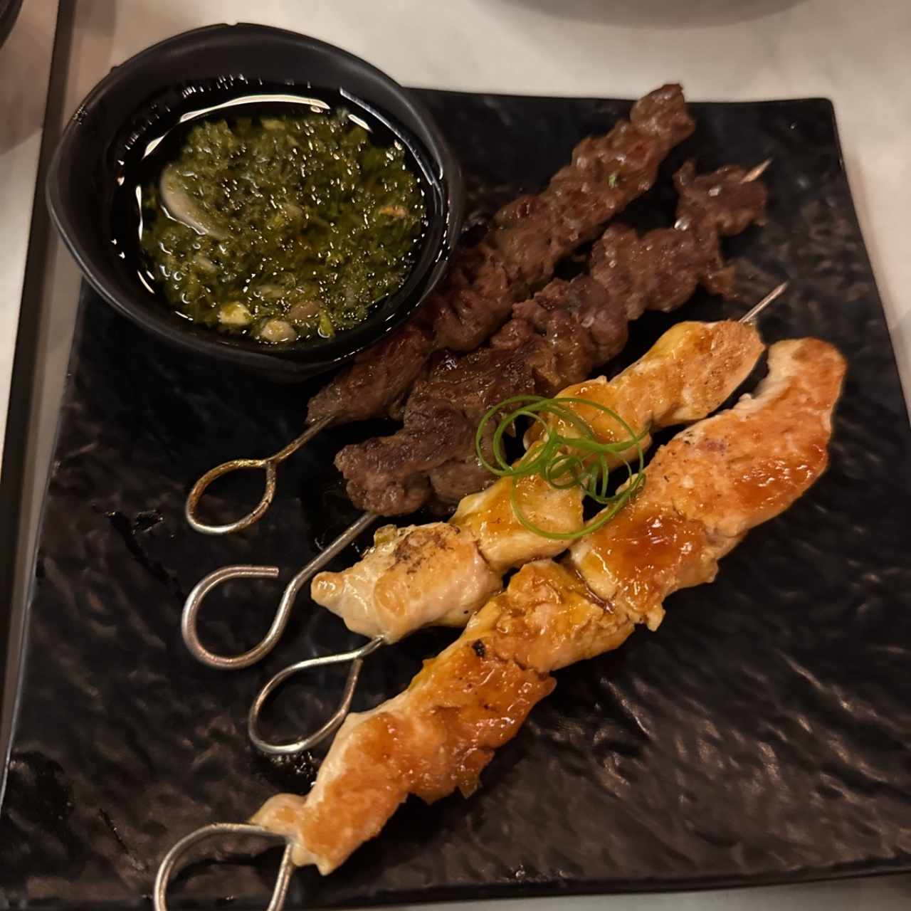 Tapeo - CARNES EN PALITO