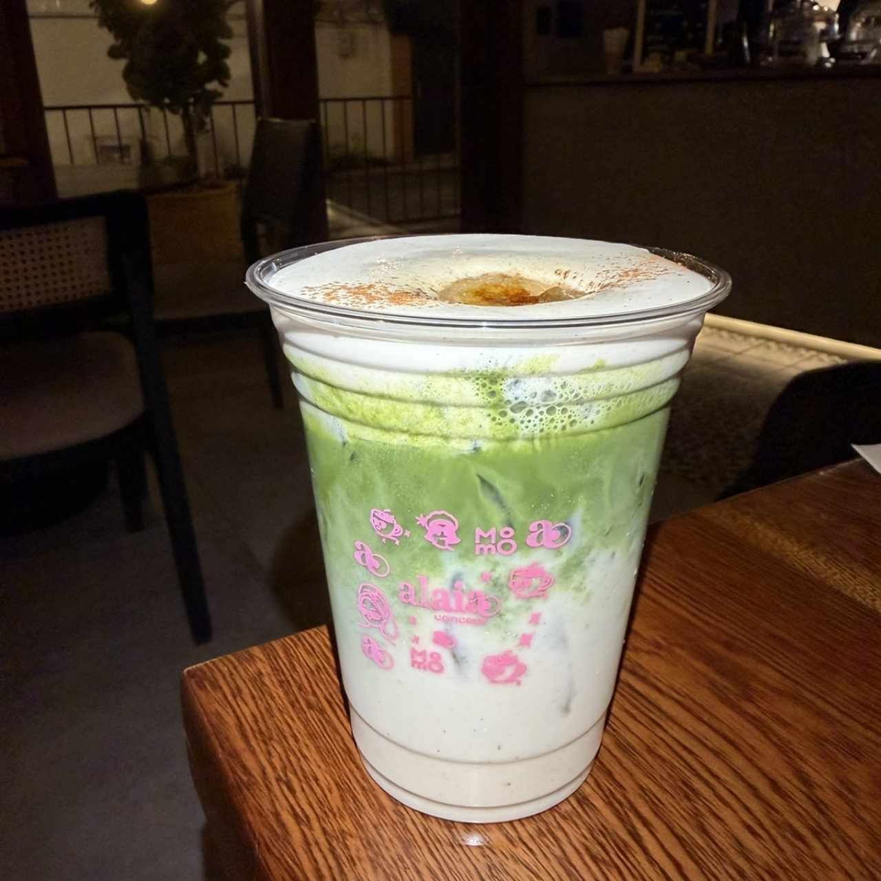 Banana latte con matcha