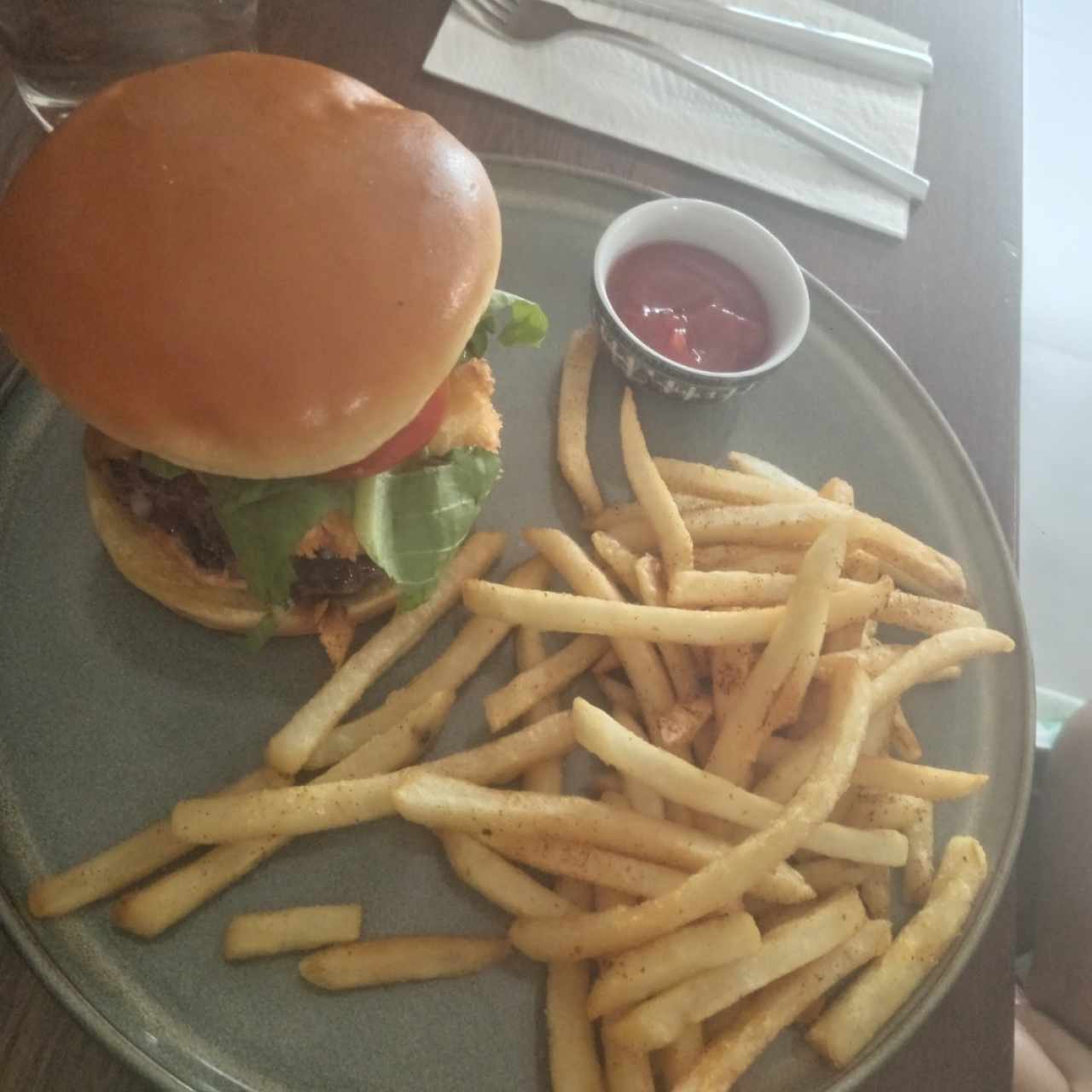 Tartines & Sandwich - Momo Burger
