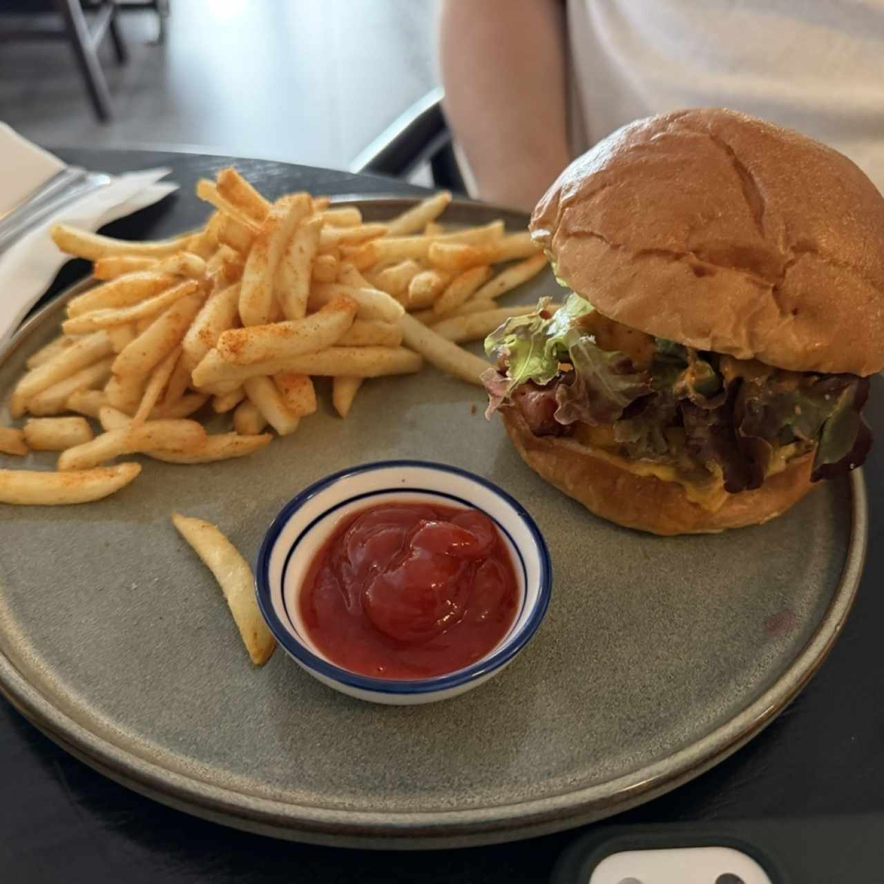 Momo Burger