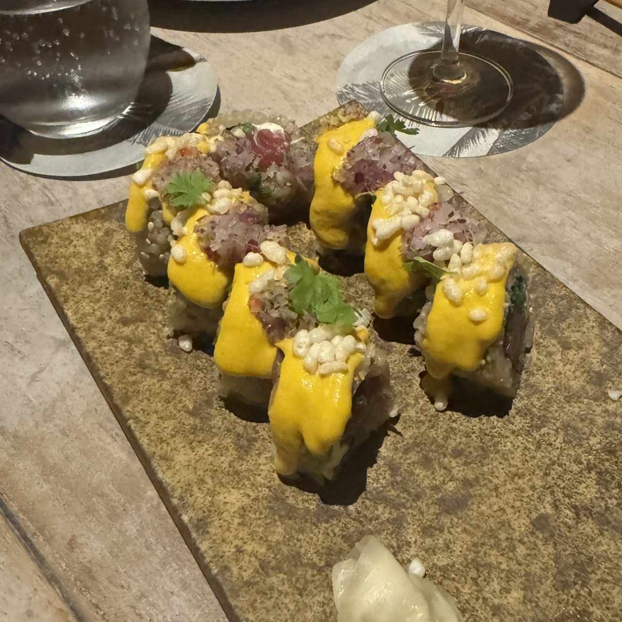 Maki Hani Tuna