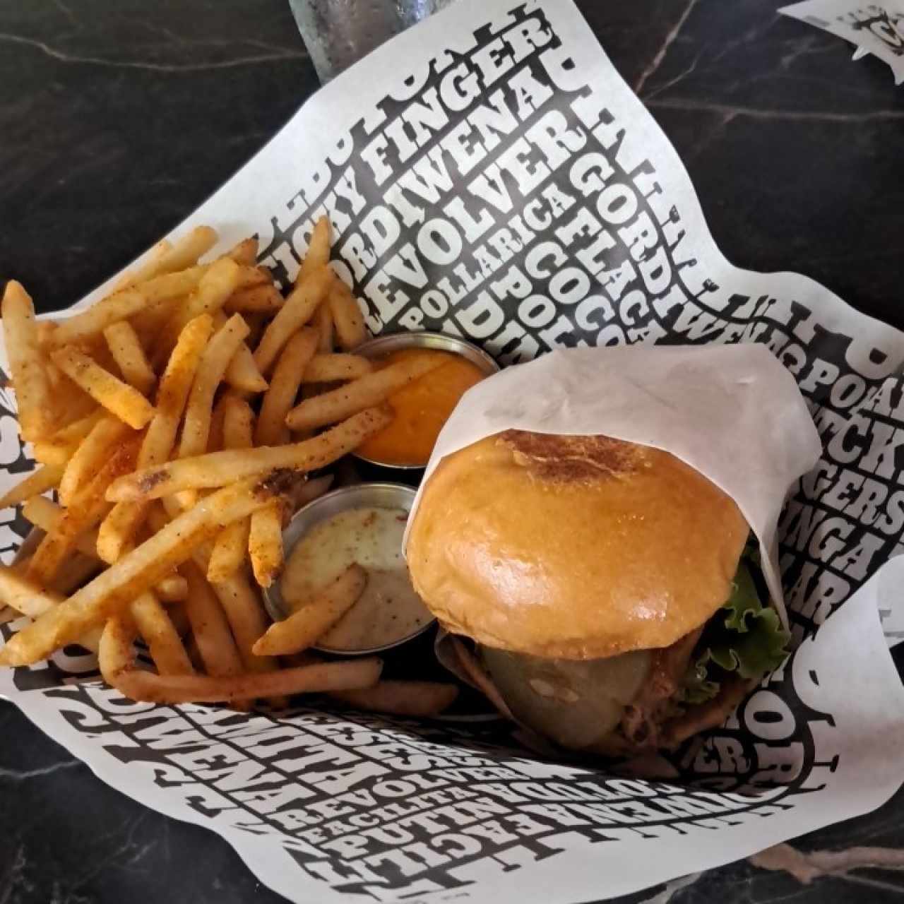 Hamburguesas - POLLA RICA