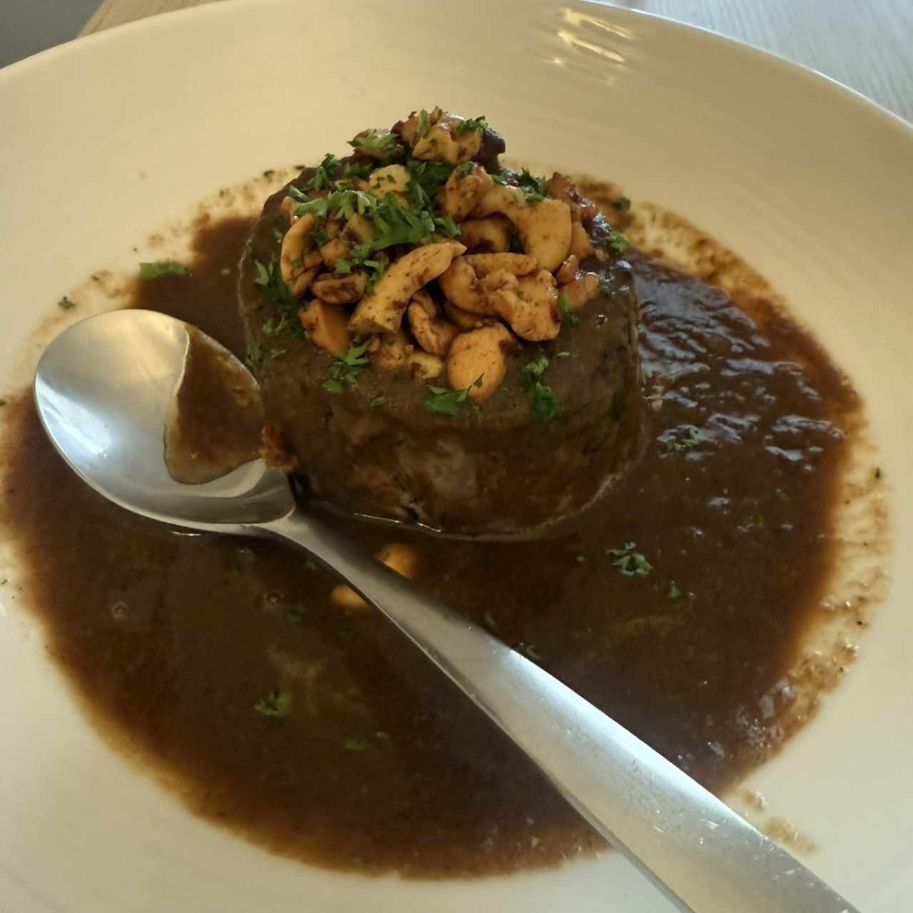 Platos Fuertes - Cordero con Cuchara