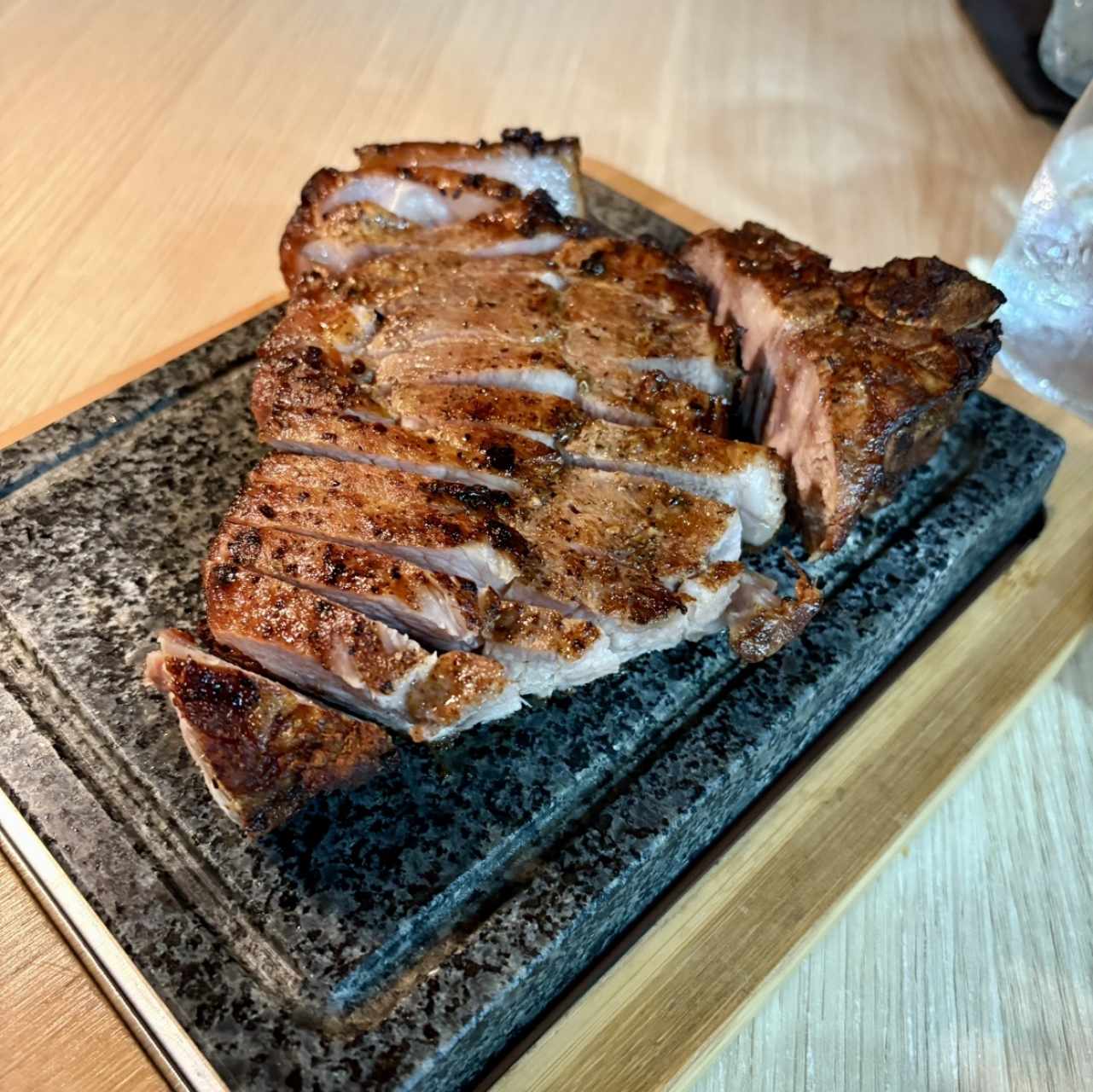 Chuletón de Cerdo 16 oz