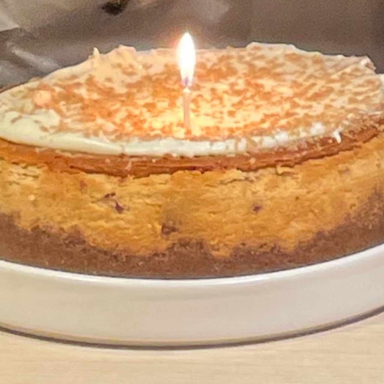 Cinnamon Roll Cheesecake