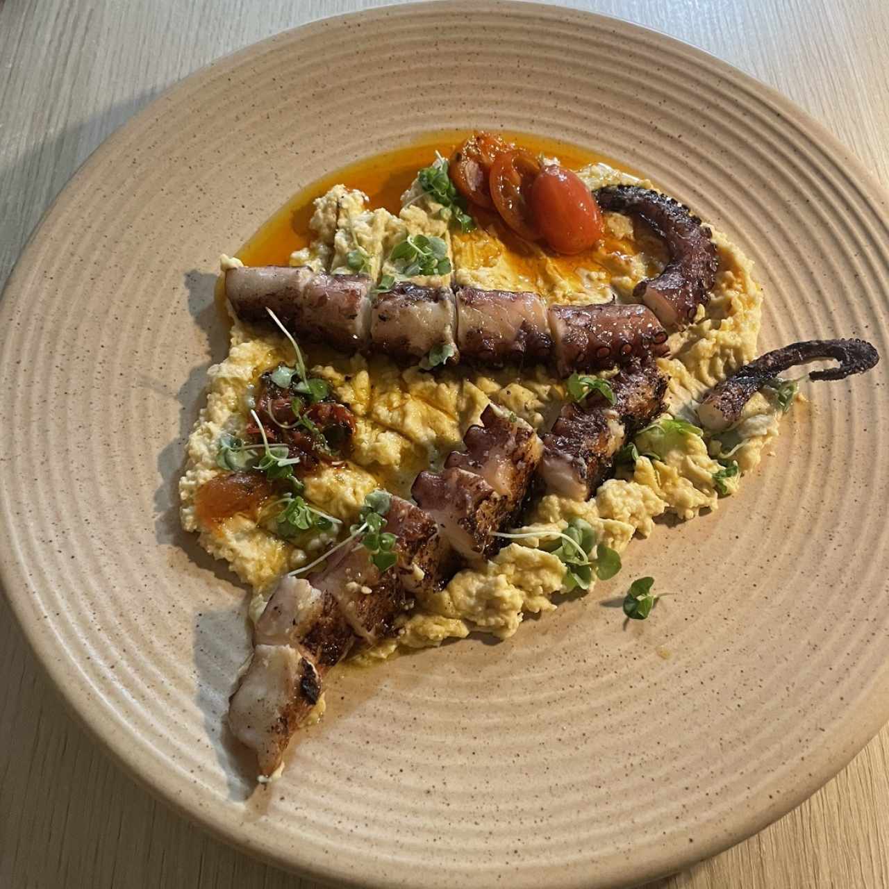 Entradas - Pulpo y Tomate