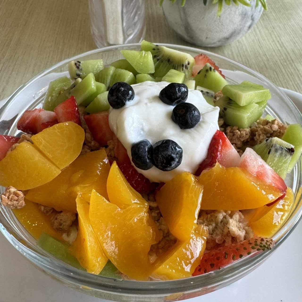 Desayunos - Yogurt con Granola