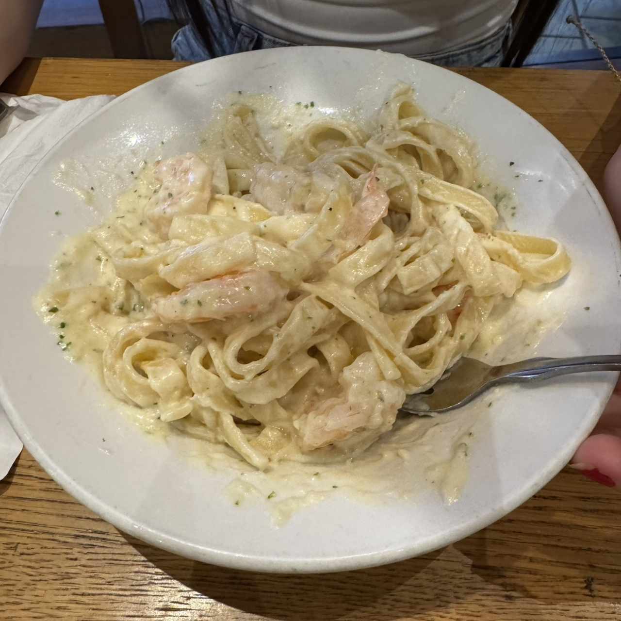 Pasta Alfredo con Camarones