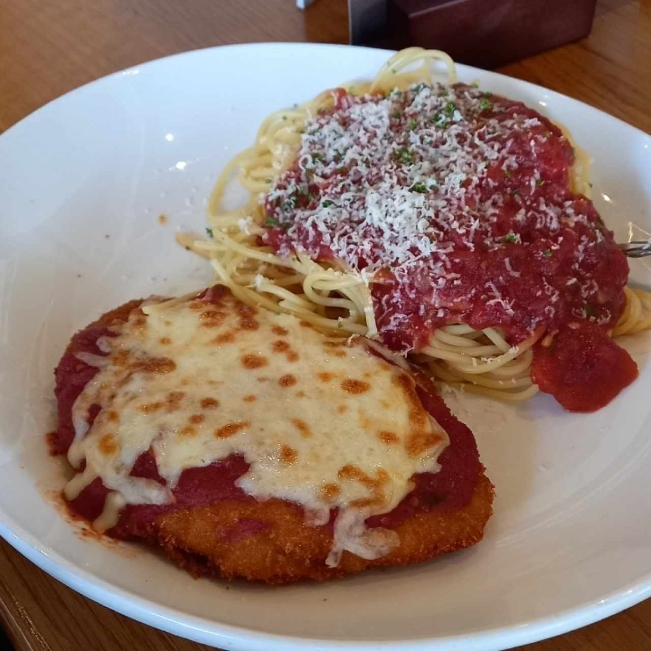Classic Entreés - Chicken Parmigiana