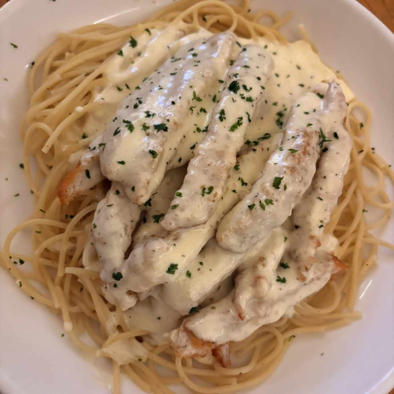 Amazing Alfredos - Chicken Alfredo