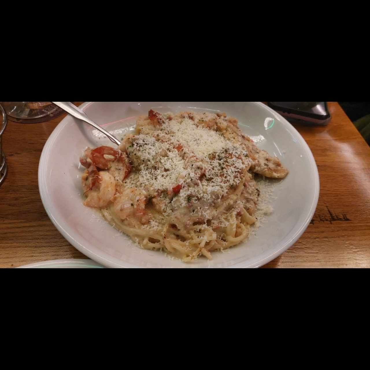 Classic Entreés - Chicken & Shrimp Carbonara