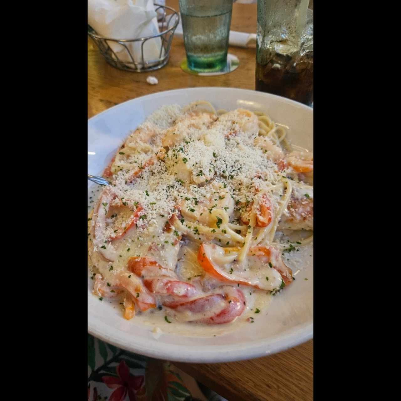 Classic Entreés - Chicken & Shrimp Carbonara