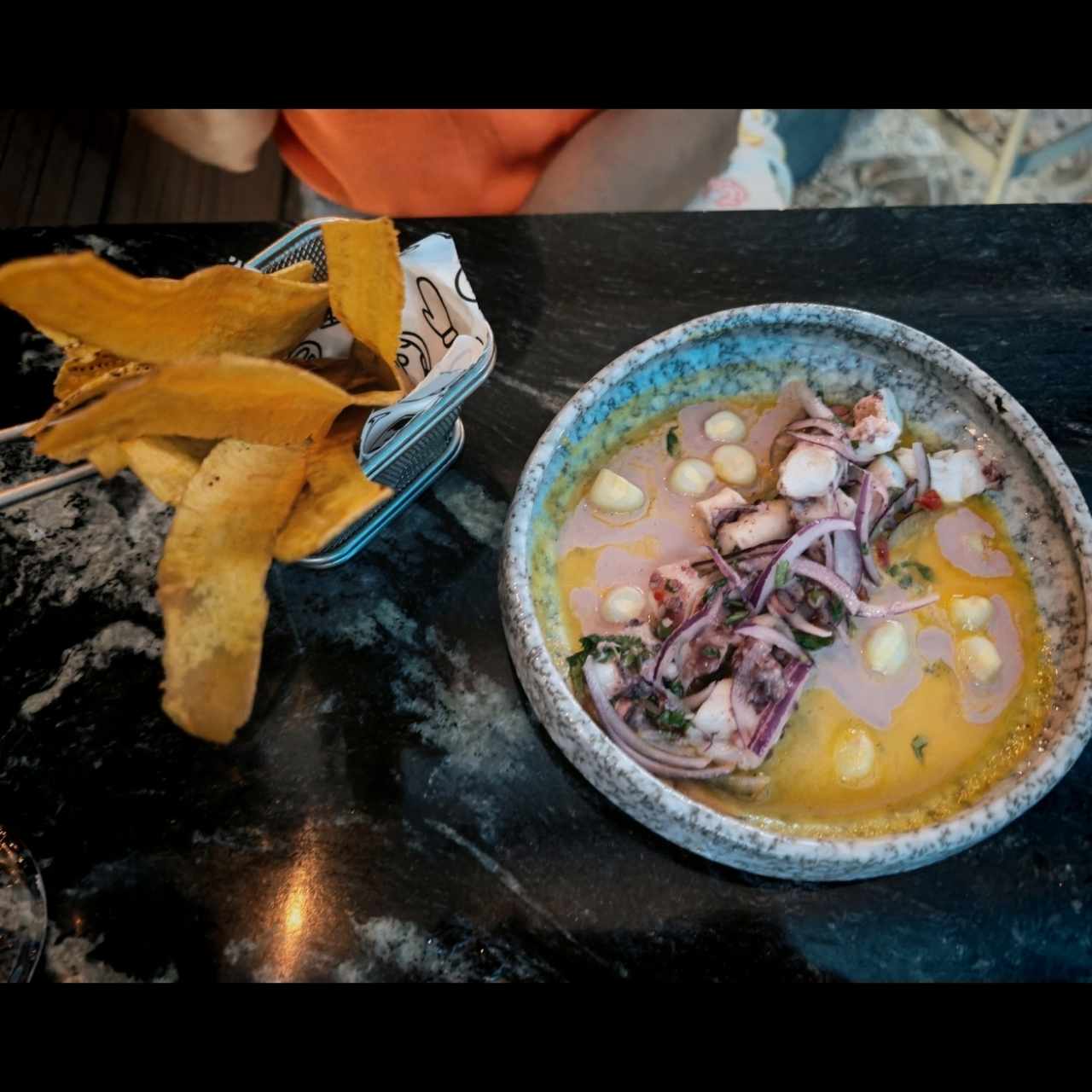 Emboscada Inicial - Ceviche Clásico Criollo