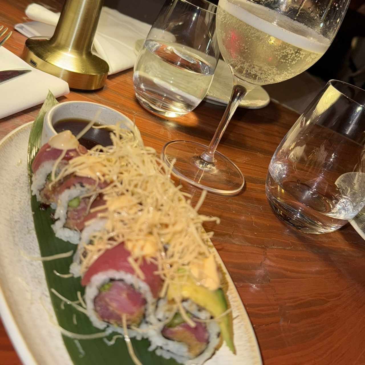 SUSHIS - SPICY TROPIC TUNA