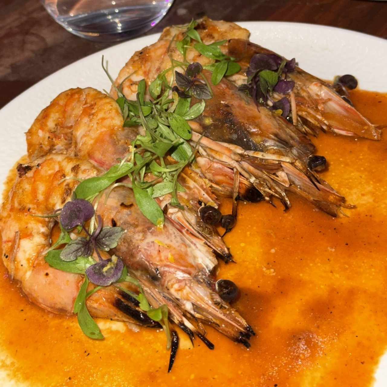 LANGOSTINOS AL FUEGO