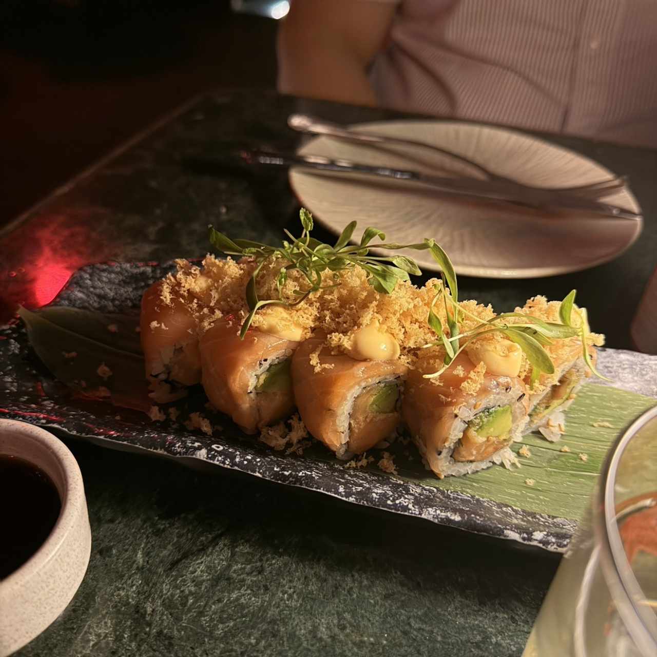 SUSHIS - FIERY SALMON