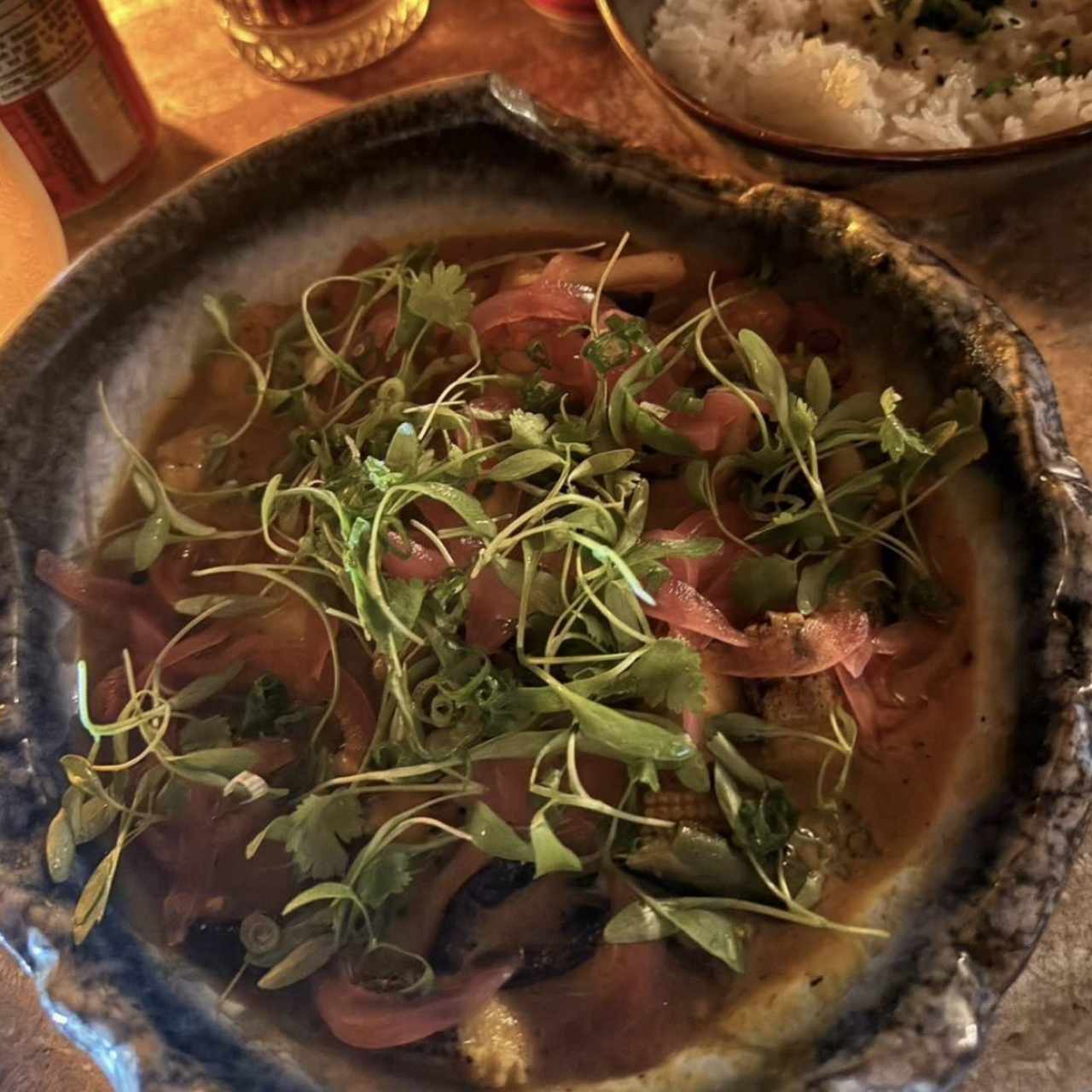 RAW BAR - TIRADITO DE SALMÓN