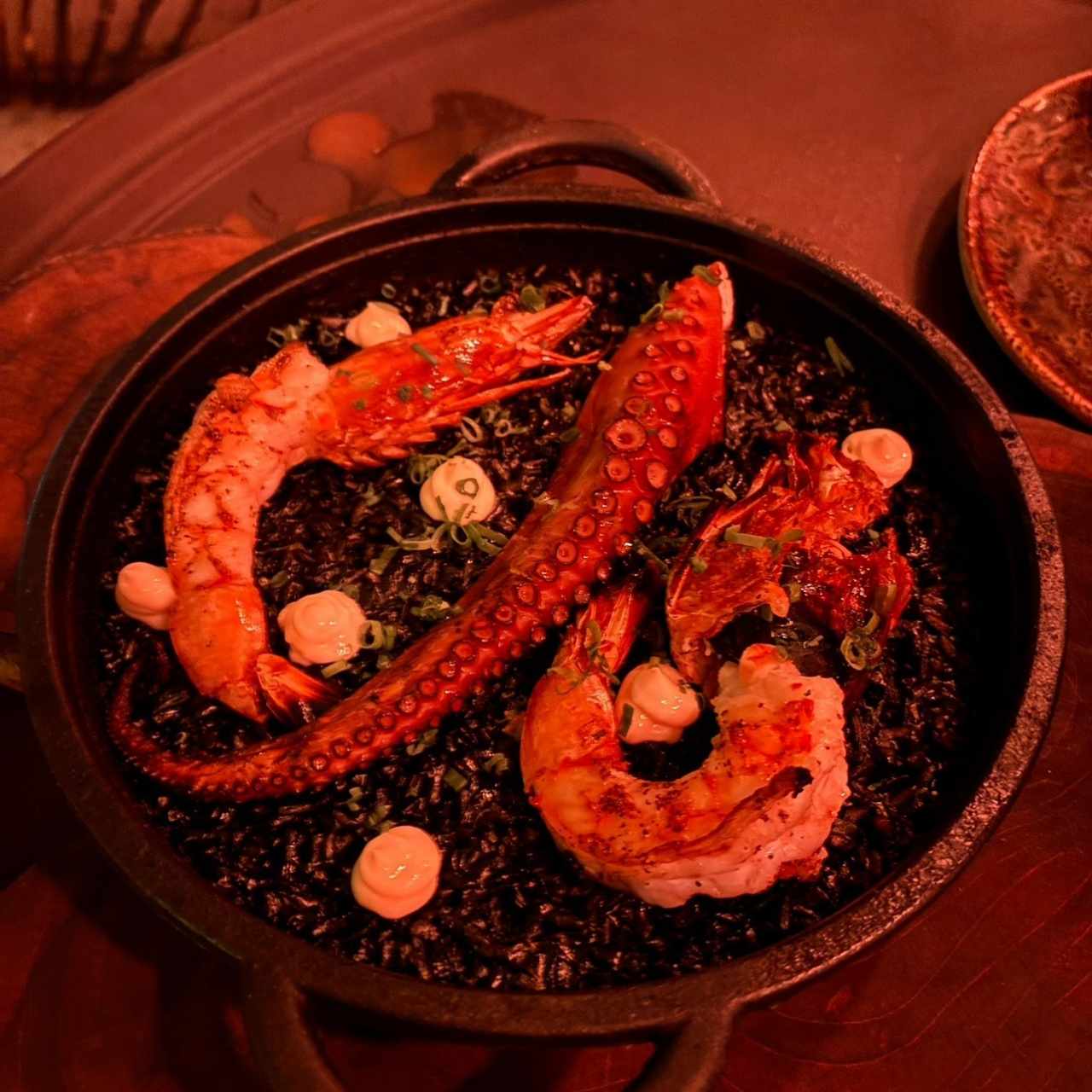 ARROZ NEGRO DE PULPO Y LANGOSTINO