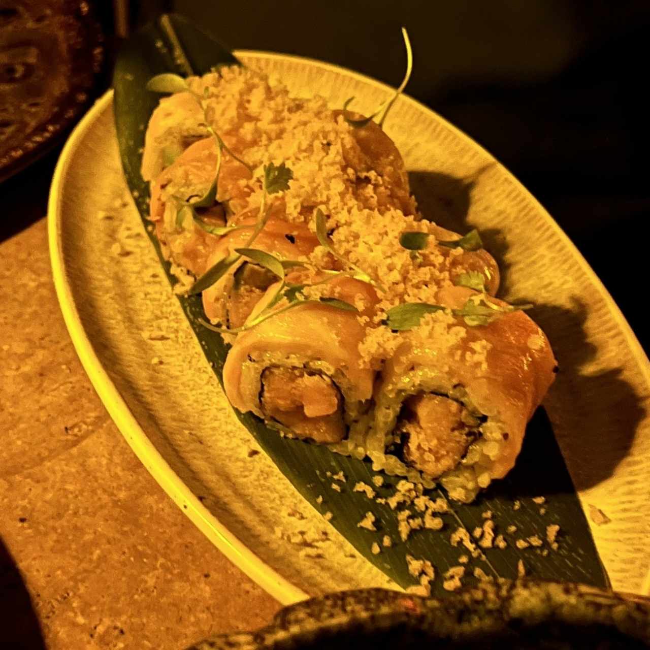 PARA COMPARTIR - SPICY SALMON ROLL