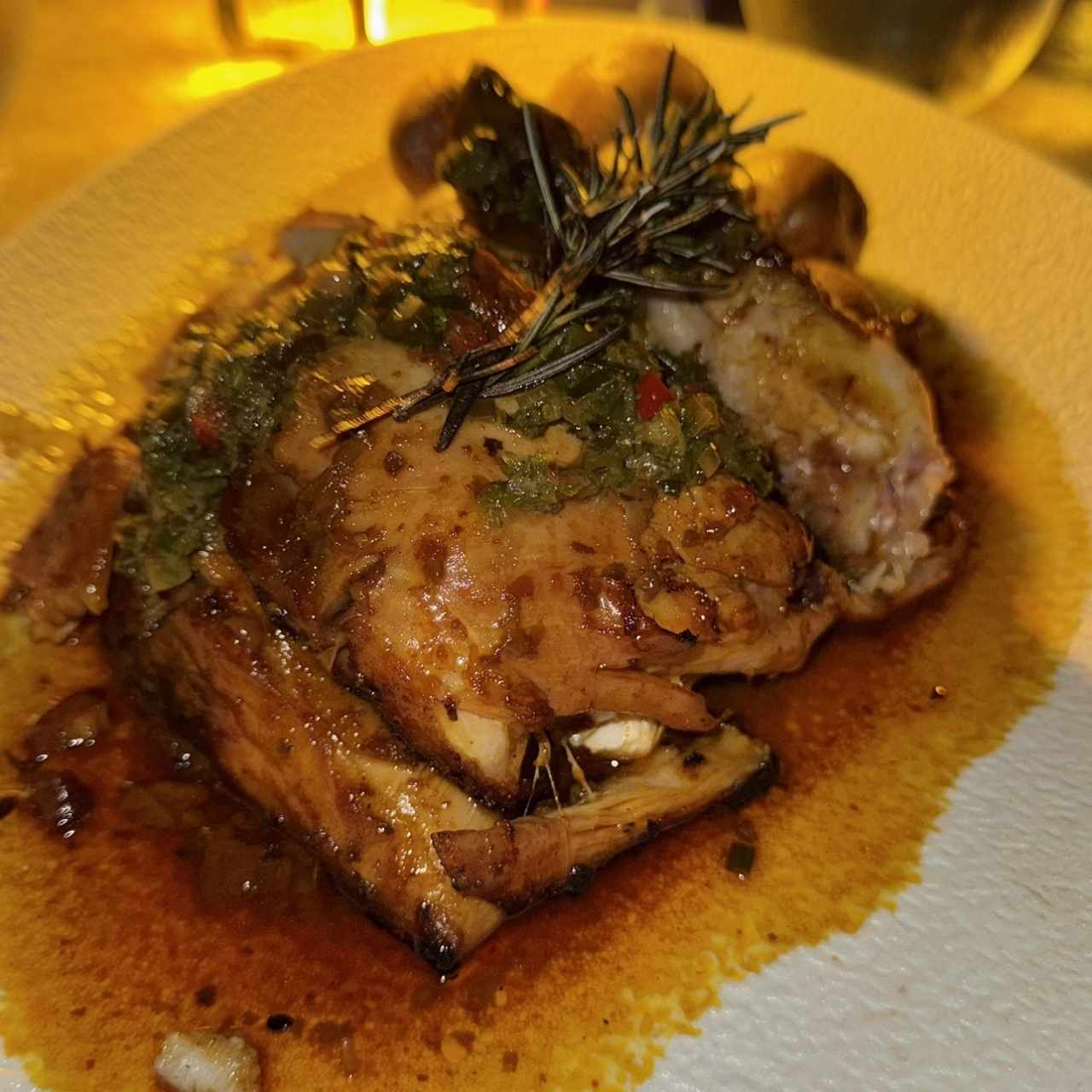 POLLO A LA BRASA